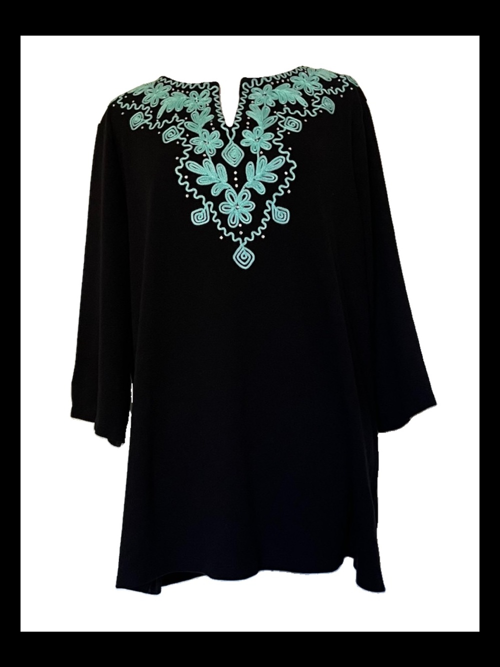 Quacker Factory Black 3/4 Sleeve Tunic Top Embroidered Embellished 1X - Picture 2 of 5